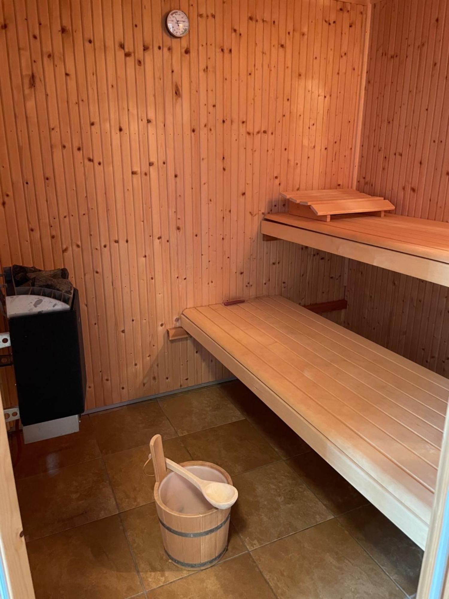 Ferienhaus Seekutter Mit Eigenem Seezugang Малхов Екстериор снимка
